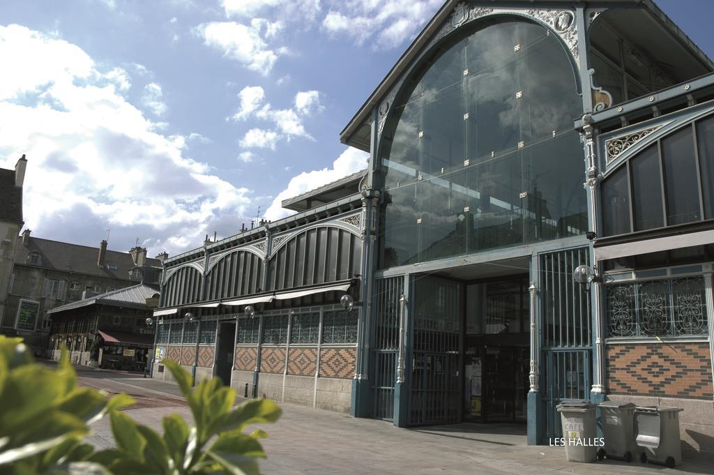 Hotel Montchapet Dijon Centre Bagian luar foto