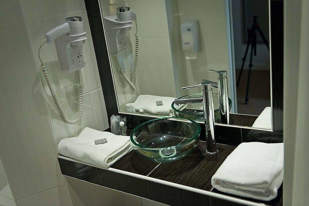 Hotel Montchapet Dijon Centre Bagian luar foto