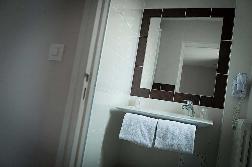 Hotel Montchapet Dijon Centre Bagian luar foto