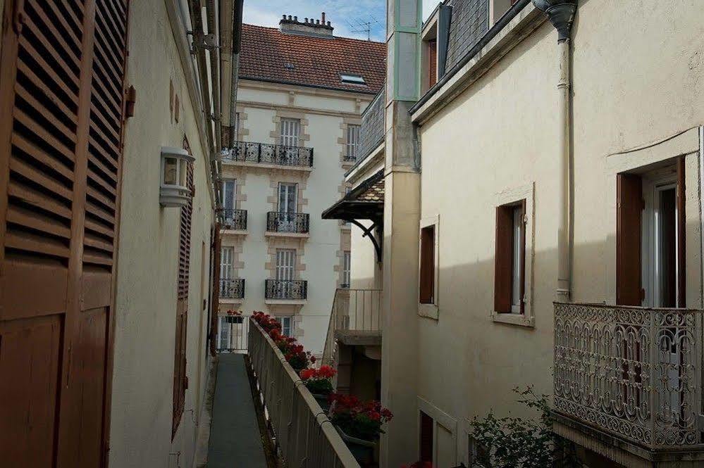 Hotel Montchapet Dijon Centre Bagian luar foto
