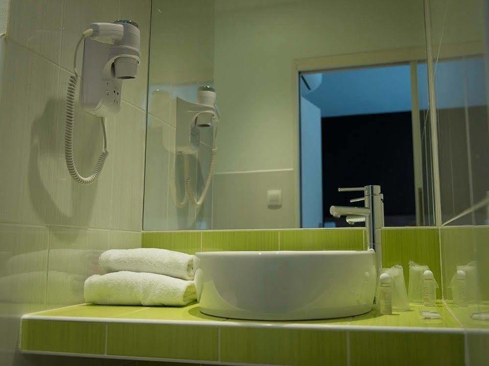 Hotel Montchapet Dijon Centre Bagian luar foto