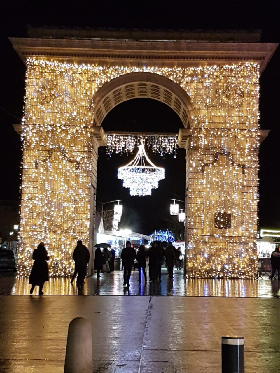 Hotel Montchapet Dijon Centre Bagian luar foto