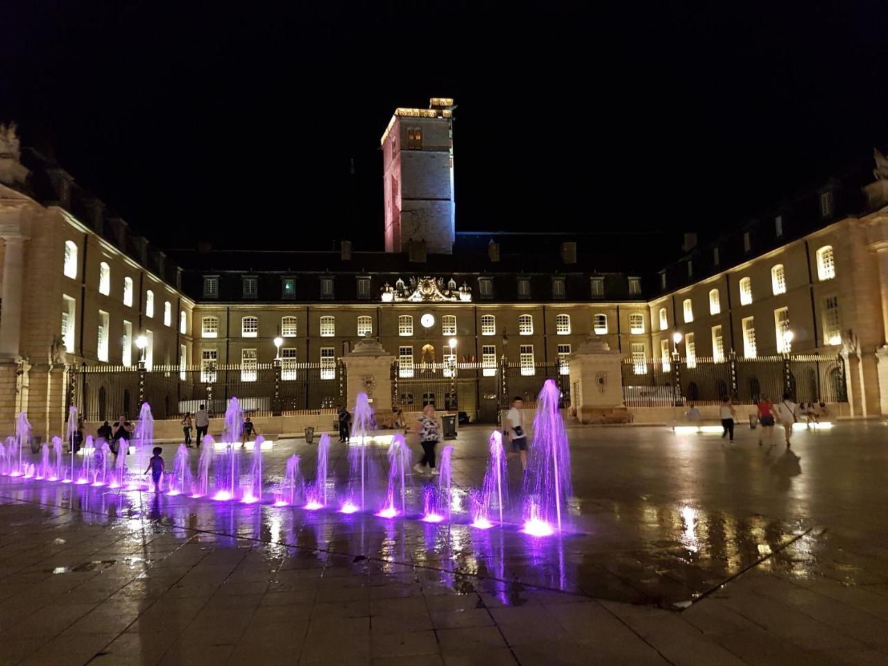 Hotel Montchapet Dijon Centre Bagian luar foto